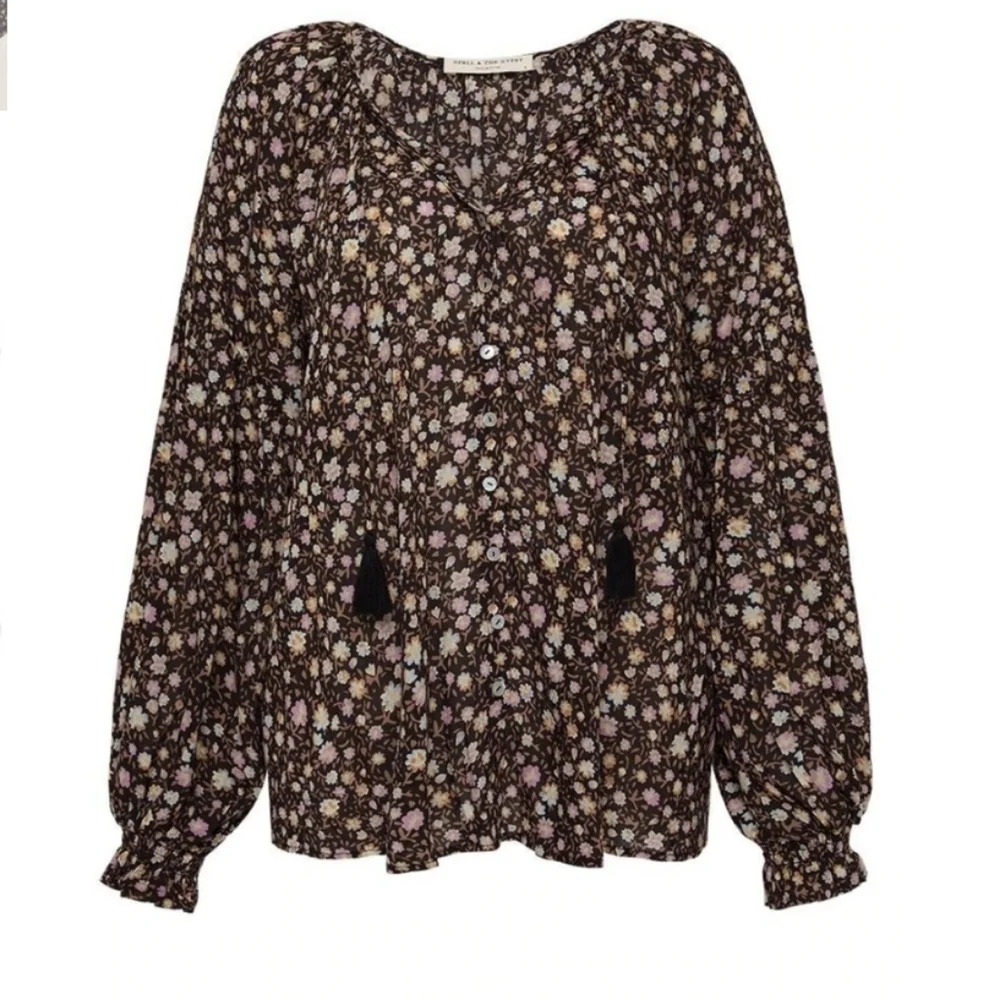 ❌️SOLD ❌️- Spell Rae Blouse Size XXS - Picture 9 of 10